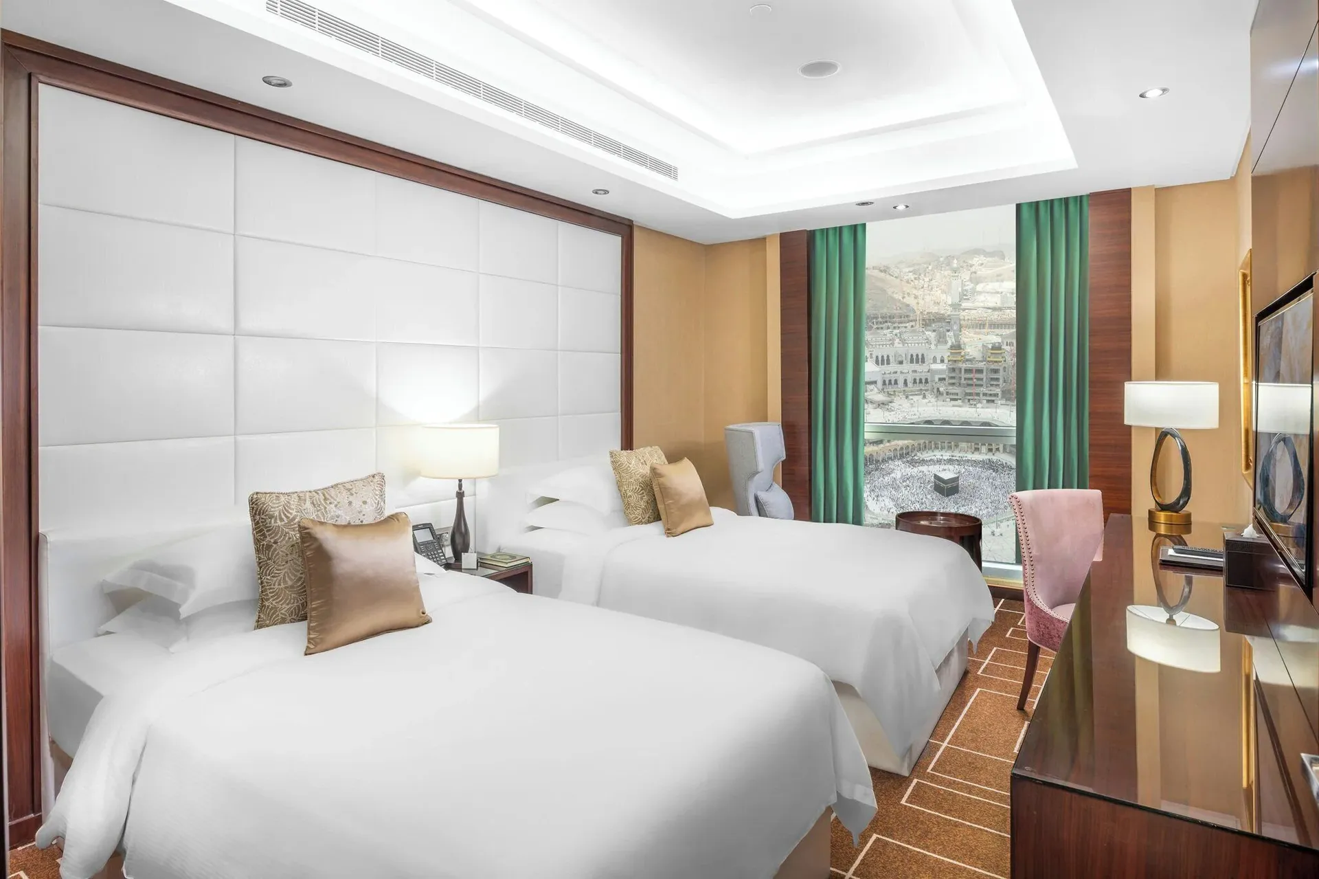 Royal Suite Panoramic Haram View at Al Marwa Rayhaan by Rotana Makkah