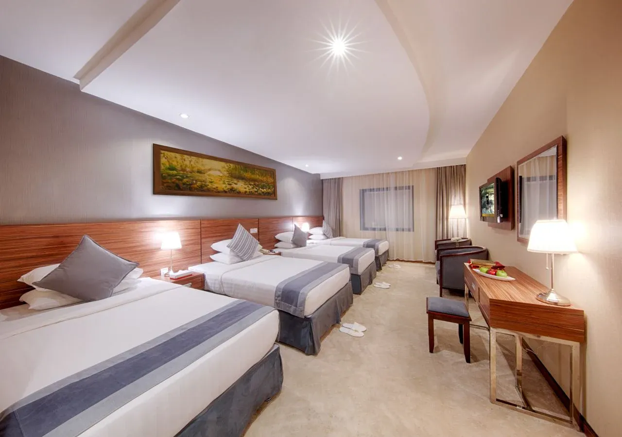 Standard Quadruple Room at Al Safwah Royale Orchid Hotel Makkah