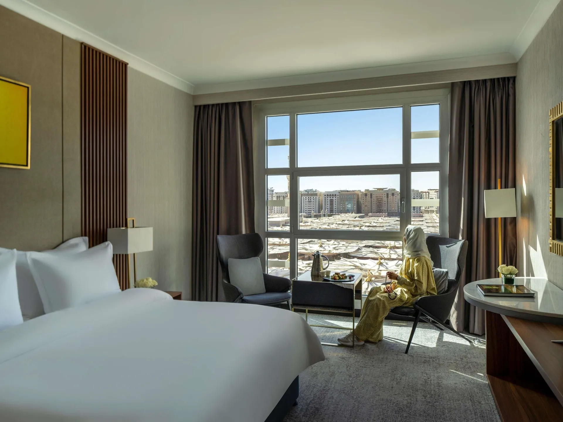 Anwar Al Madinah Mövenpick Hotel exterior third view