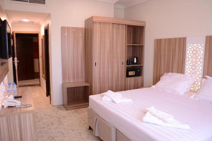 Double room at Artal Taiba Hotel
