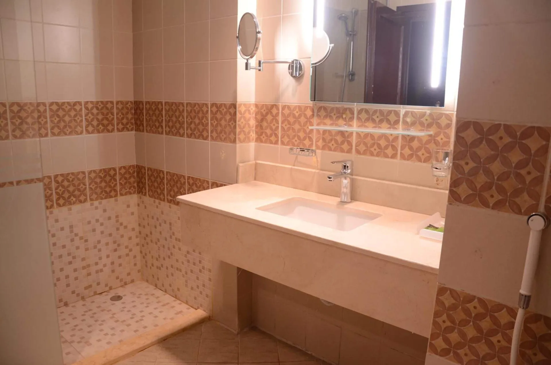Bathroom at Astoneast Taiba Hotel