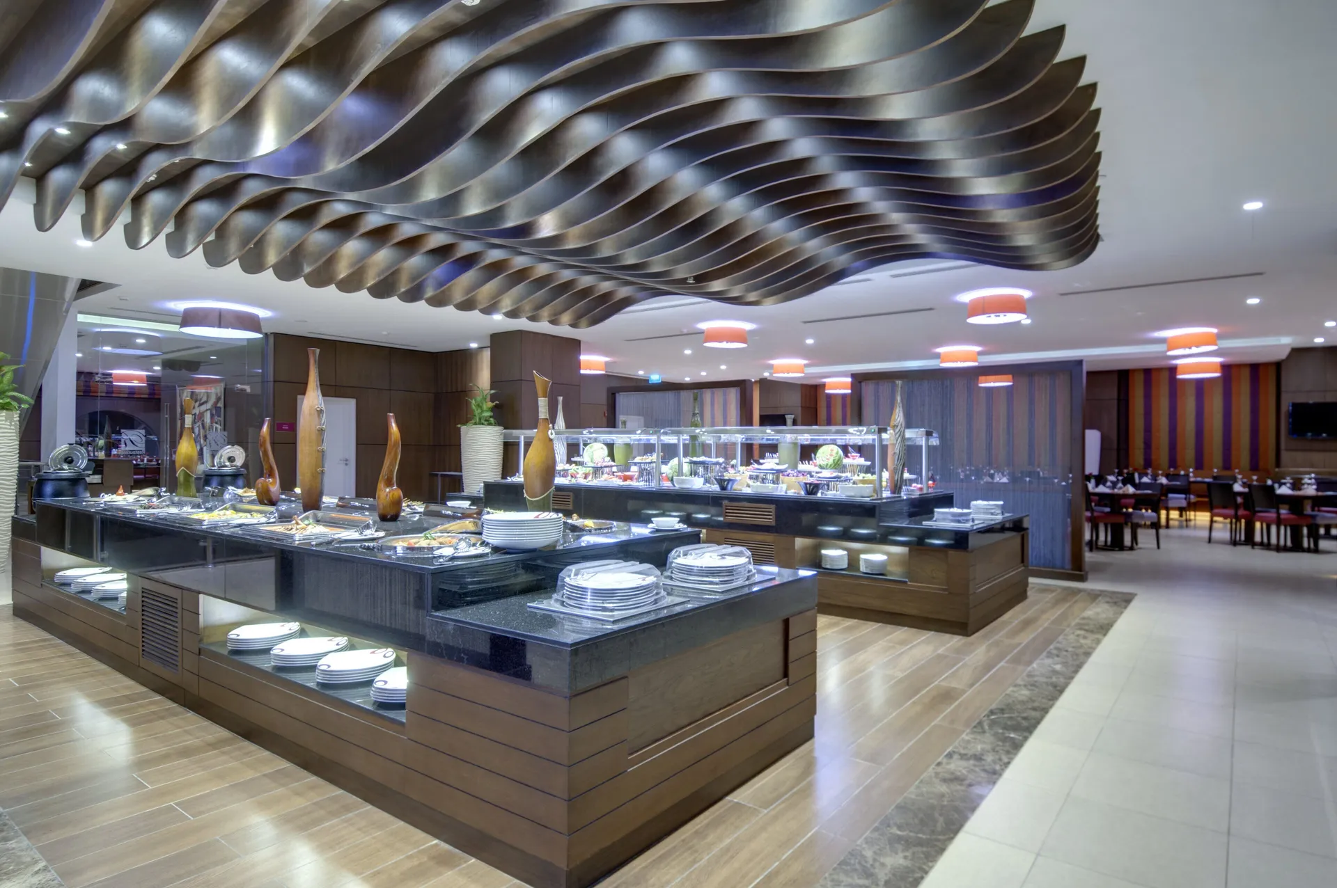 Al Rawdah Restaurant at Crowne Plaza Madinah