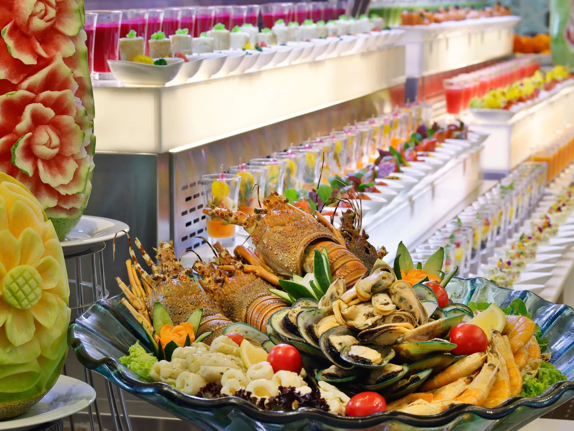 Atyaf all-day dining restaurant at Fairmont Clock Tower