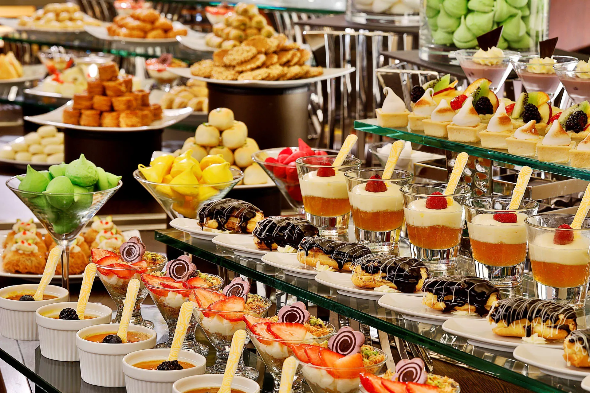 Al Taybat Restaurant breakfast at Hilton Hotel & Convention Jabal Omar Makkah