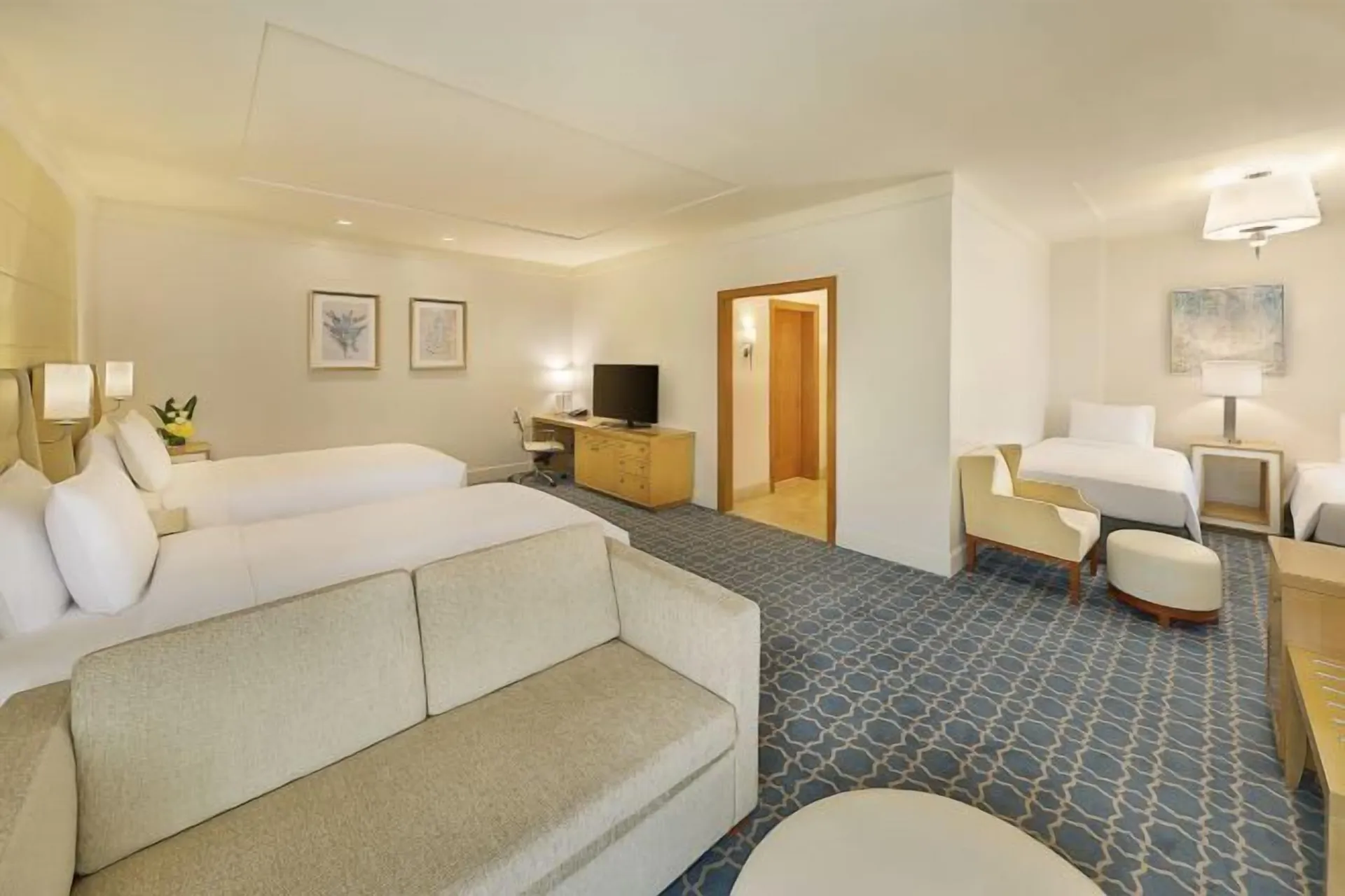 Deluxe Quadruple Room with Haram View at Hilton Hotel & Convention Jabal Omar Makkah