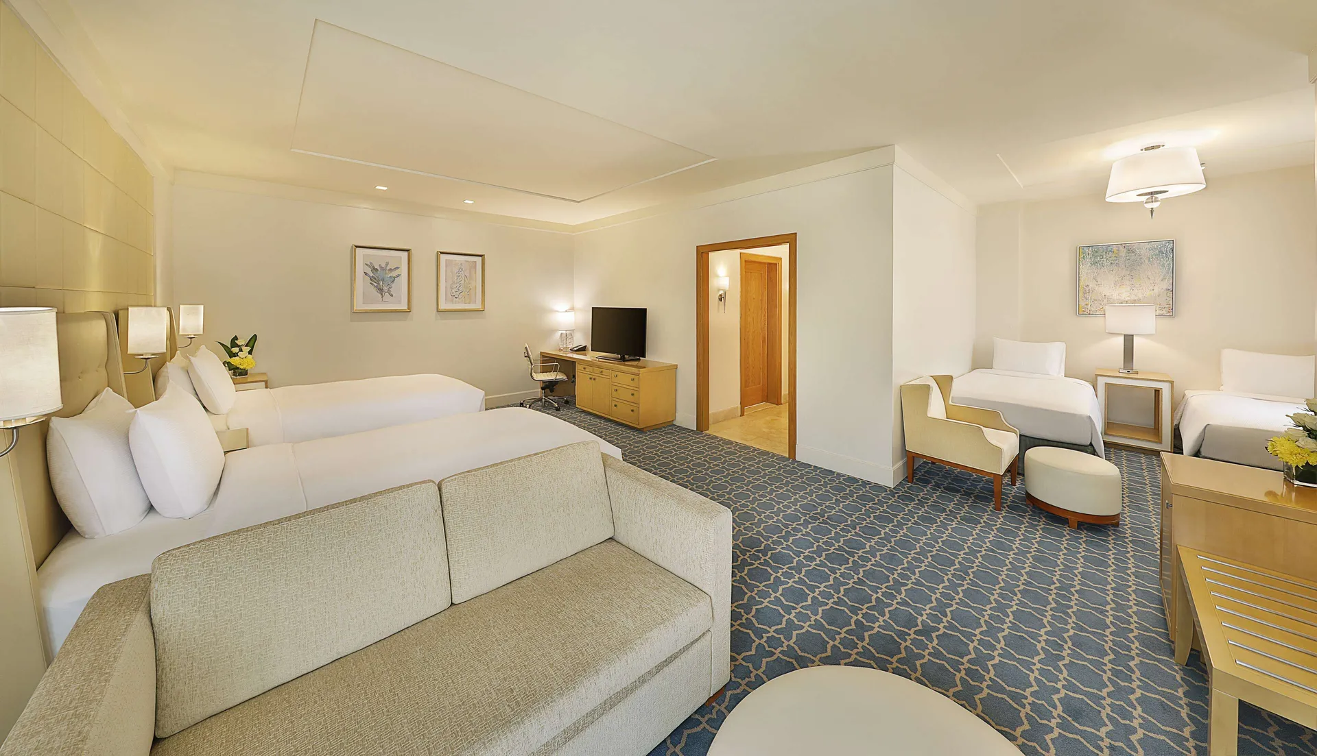 Deluxe Room Multiple Beds at Hilton Hotel & Convention Jabal Omar Makkah