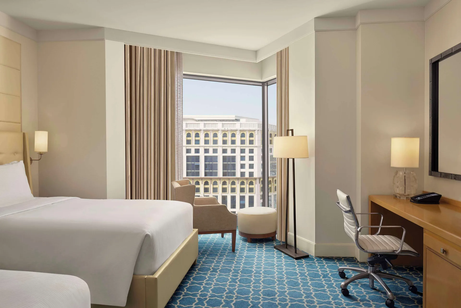 Room with 2 Single Beds at Hilton Hotel & Convention Jabal Omar Makkah