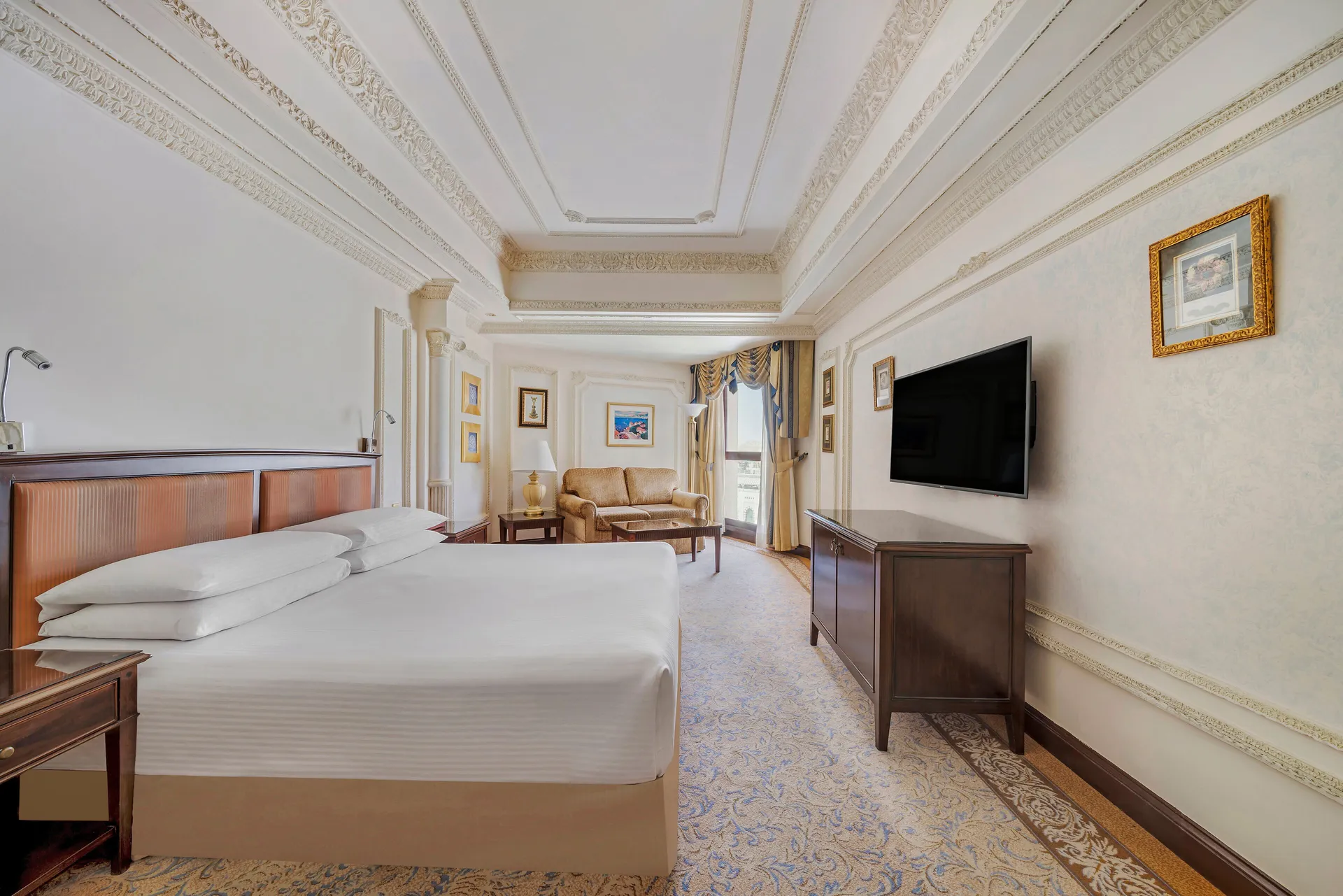 Luxury Amiri Suite 3 Bedrooms Haram View at InterContinental Dar Al Tawhid Makkah