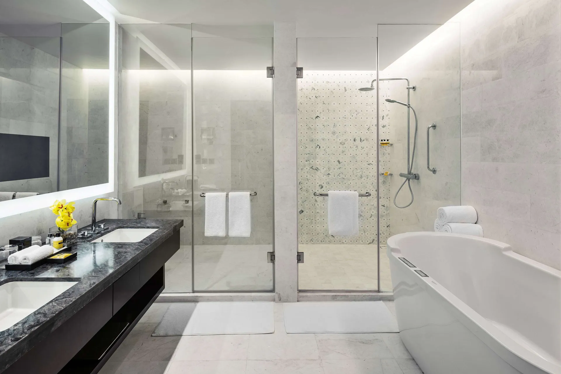 Separate bathtub and shower at Jabal Omar Hyatt Regency Makkah