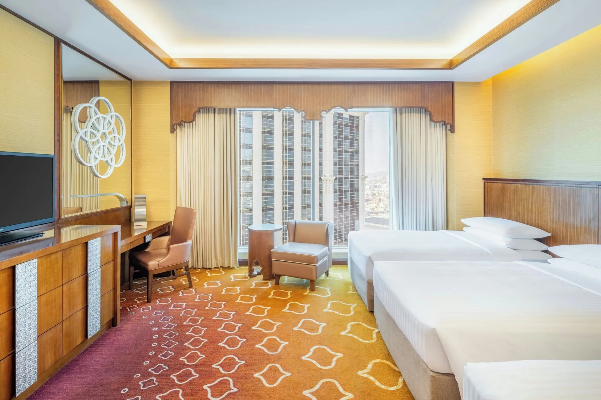 Deluxe Room 3 Single Beds City View at Jabal Omar Marriott Hotel Makkah