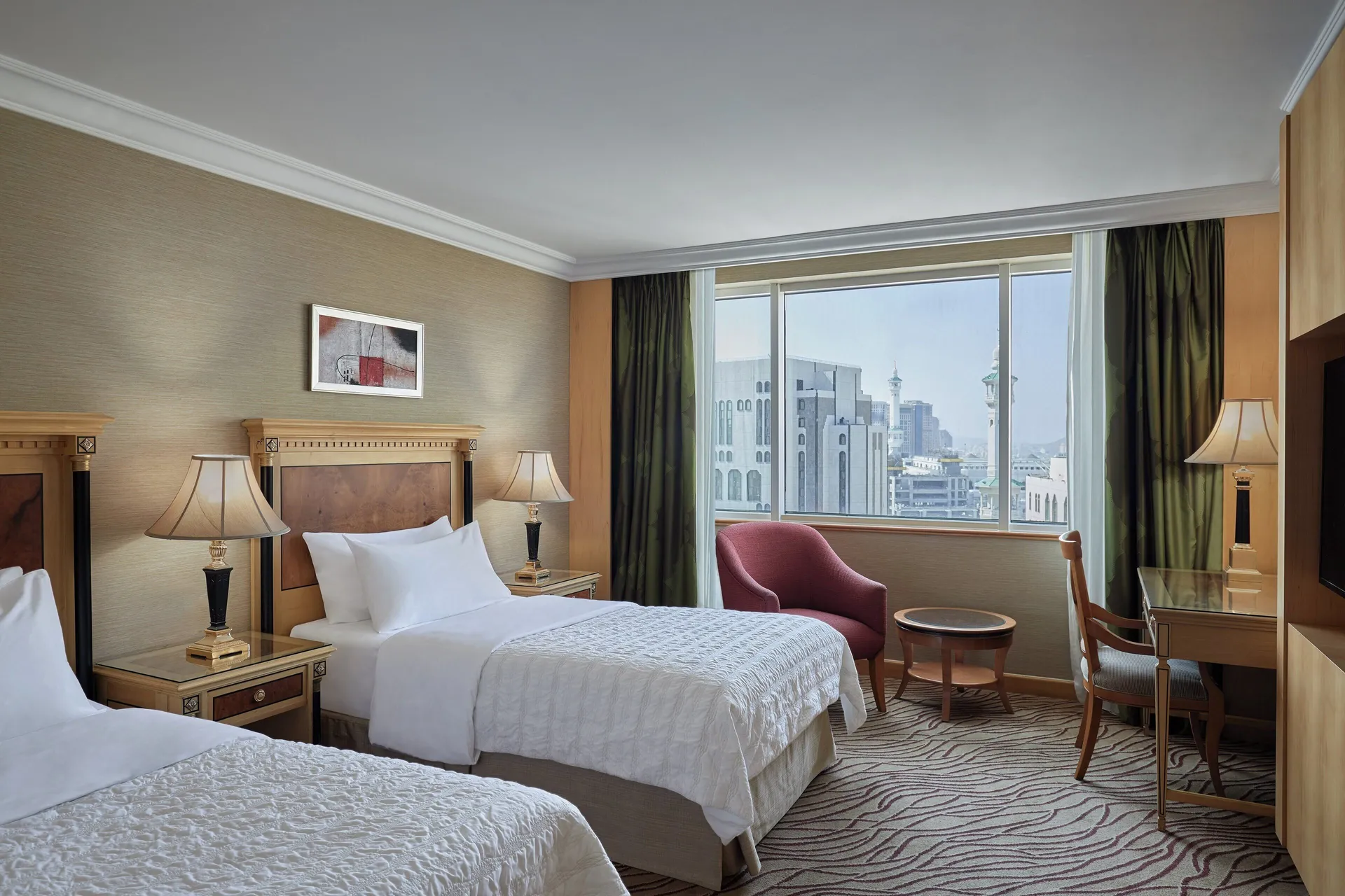 Room amenities at Le Meridien Makkah