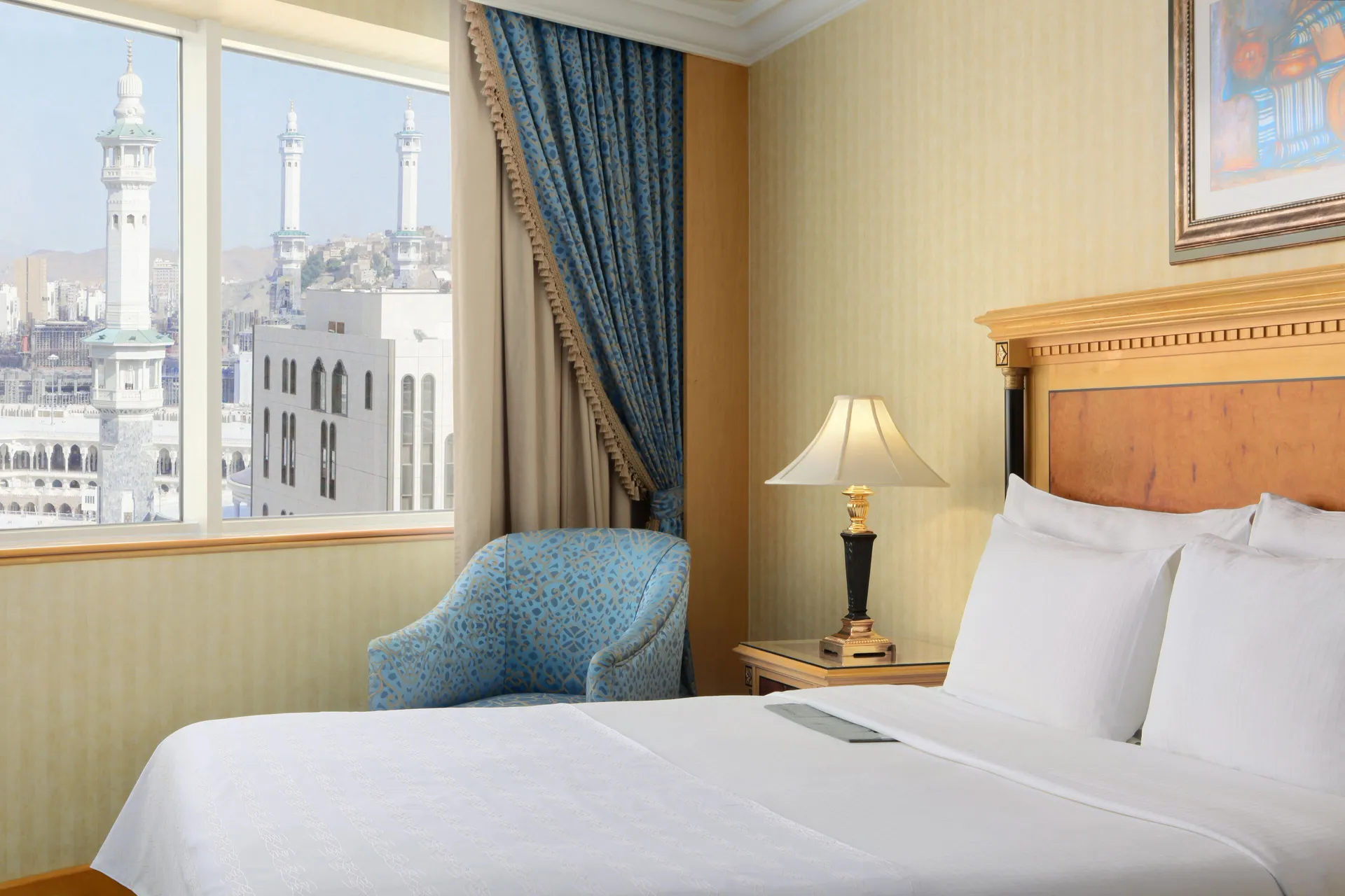 Deluxe Room at Le Meridien Makkah
