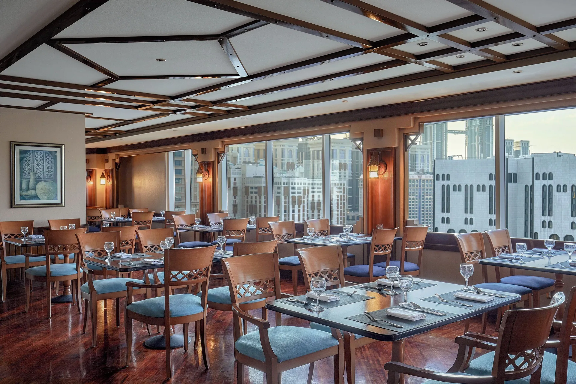 Restaurant and breakfast at Le Meridien Makkah