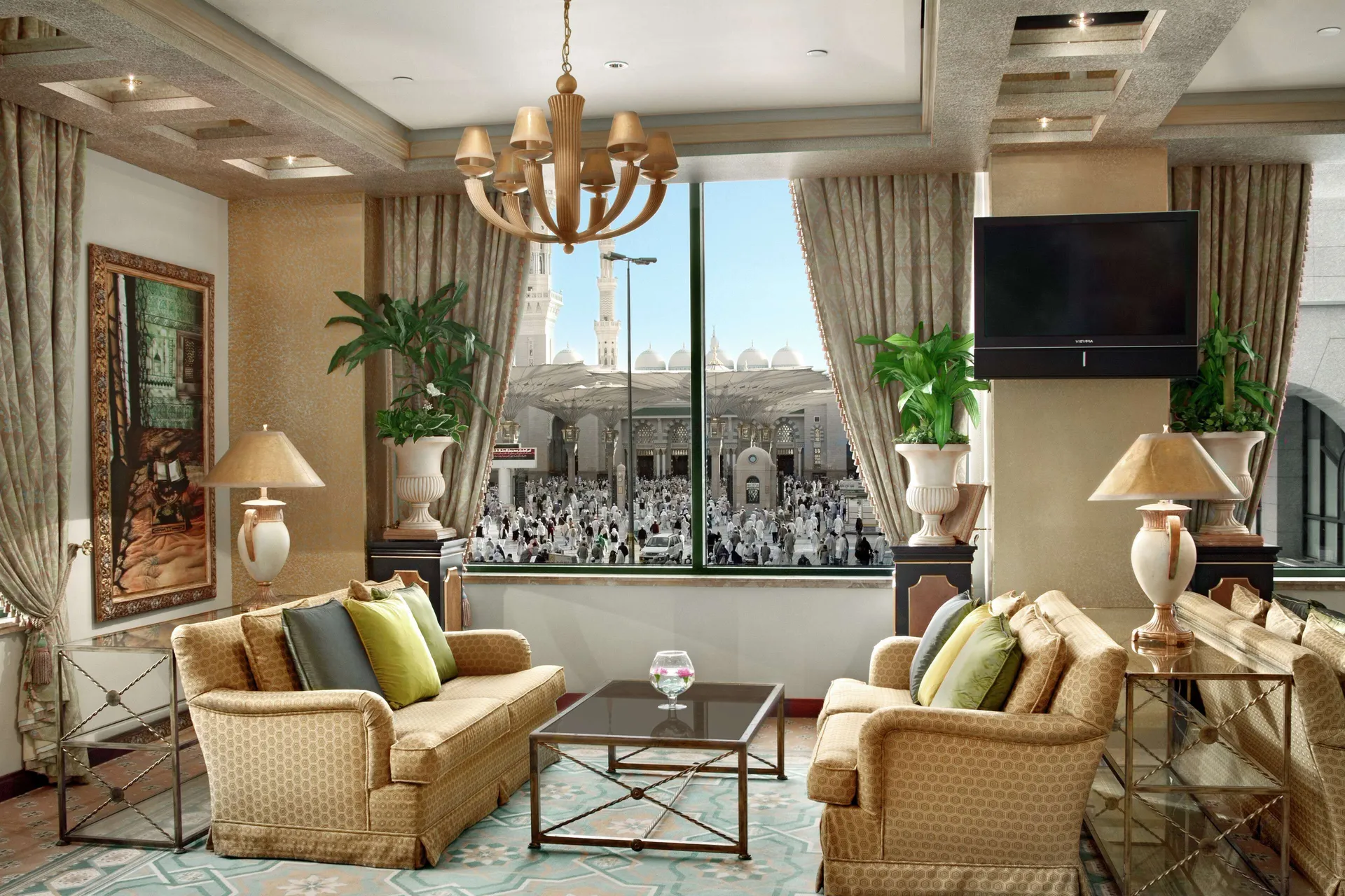 dinner served; international cuisine, Breakfast, lunch at Madinah Hilton Hotel