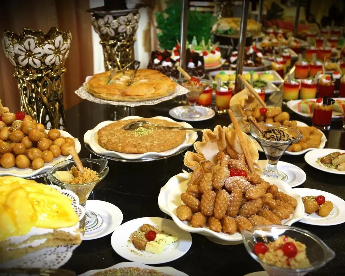 Al Aqeeq Al Rawda Hotel in-room dining