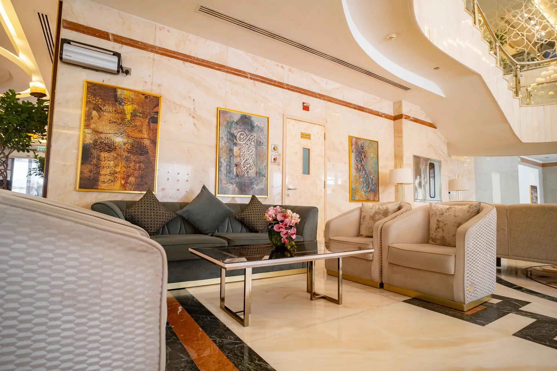 Emaar Royal Hotel – Reception Lobby