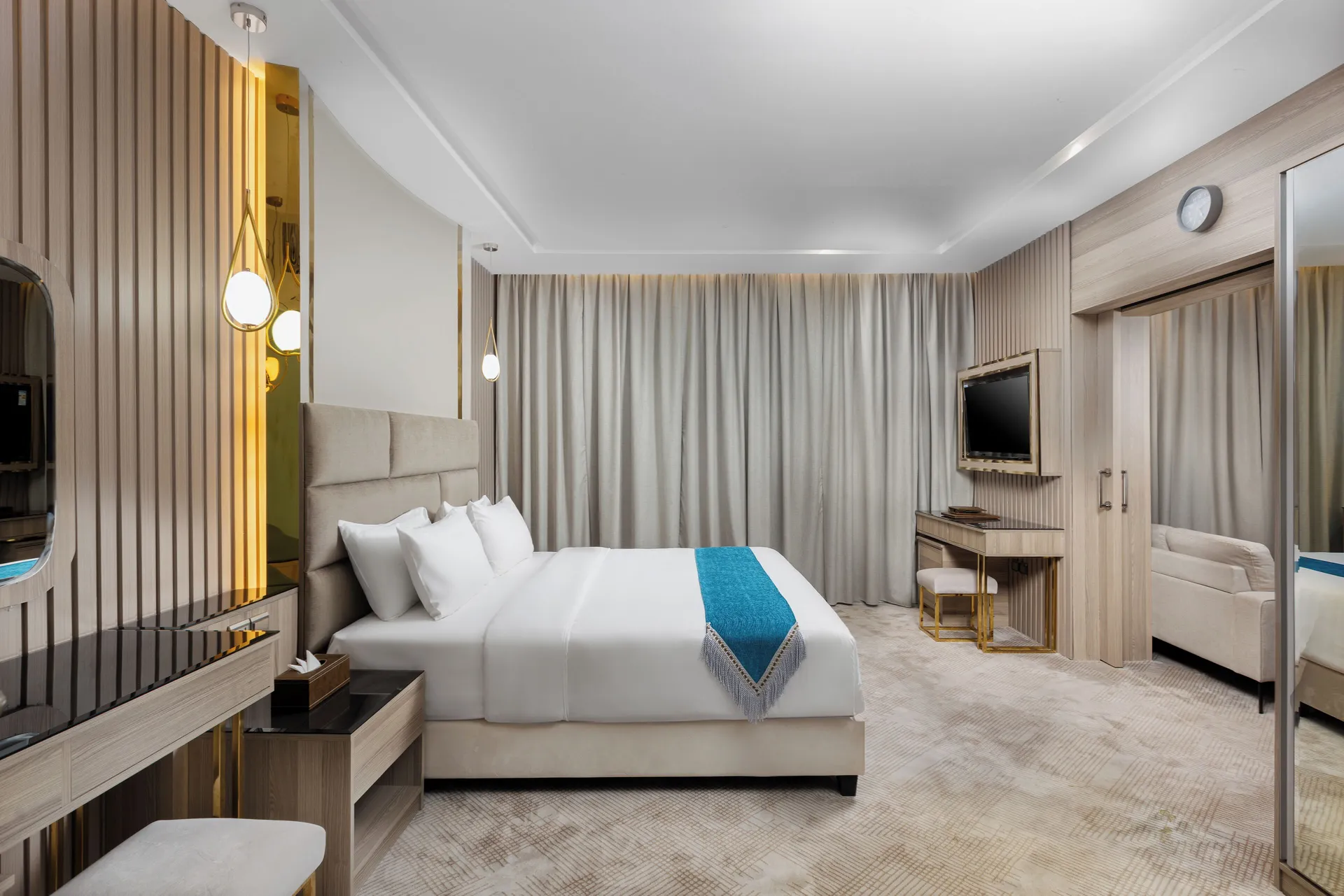 Faraj Almadina Hotel – 1 King Bed, Honeymoon Studio Suite, Private Bathroom