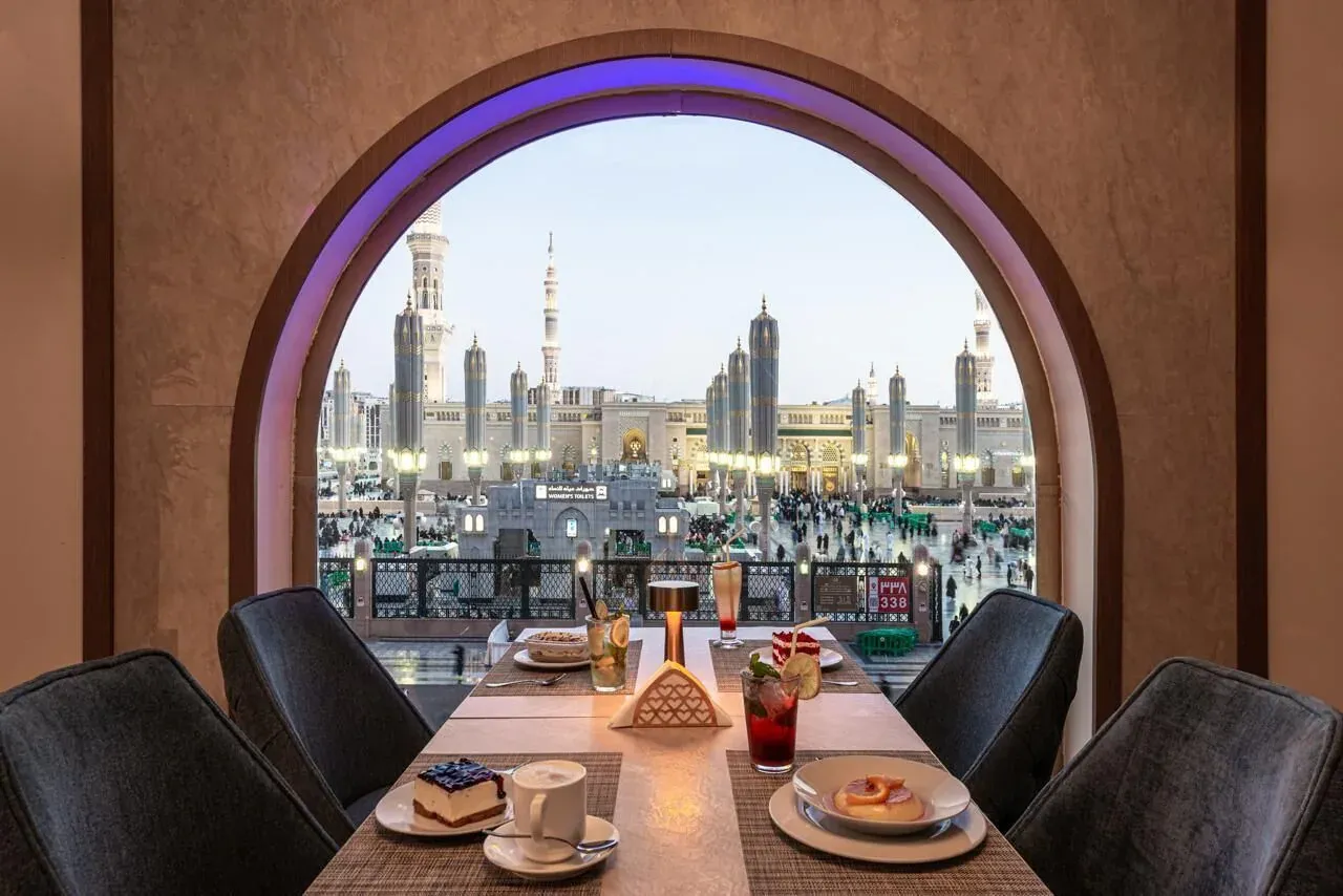 Golden Tulip Al-Zahabi – Coffee shop