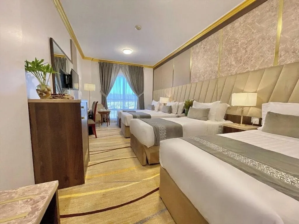 Odst Al Madinah Hotel - Standard Quadruple Room