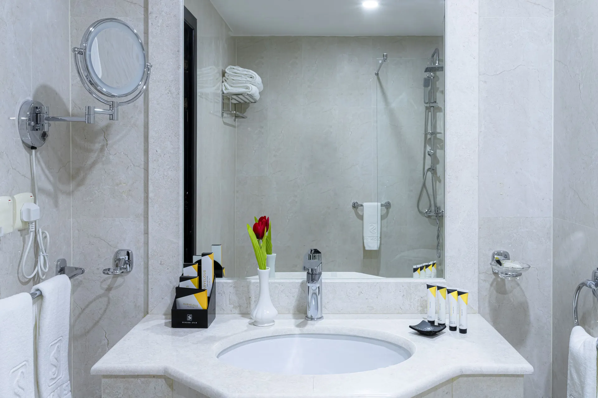 Deluxe Suite at Season Star Hotel Madinah