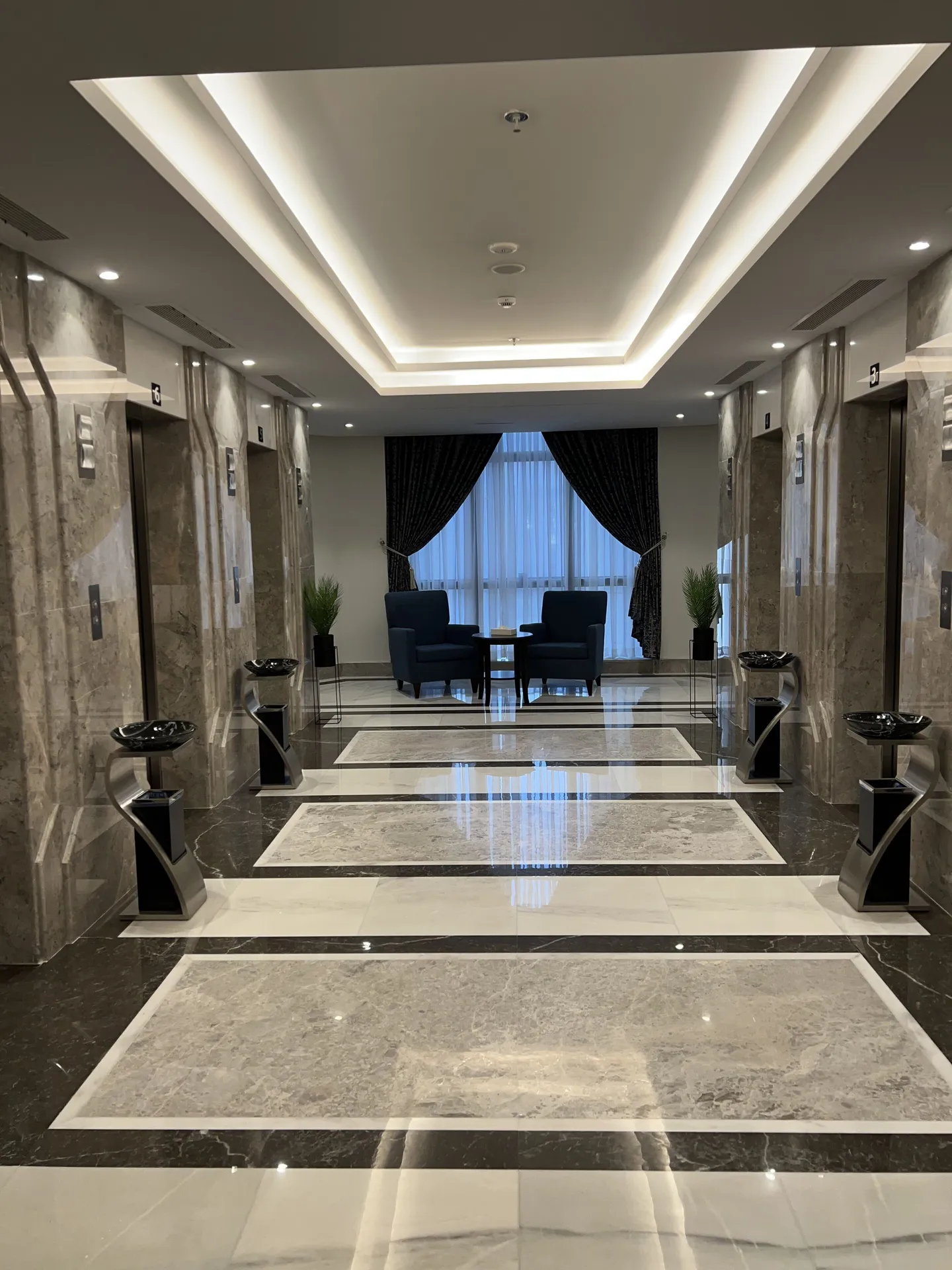 Zaha Taiba Hotel - Interior