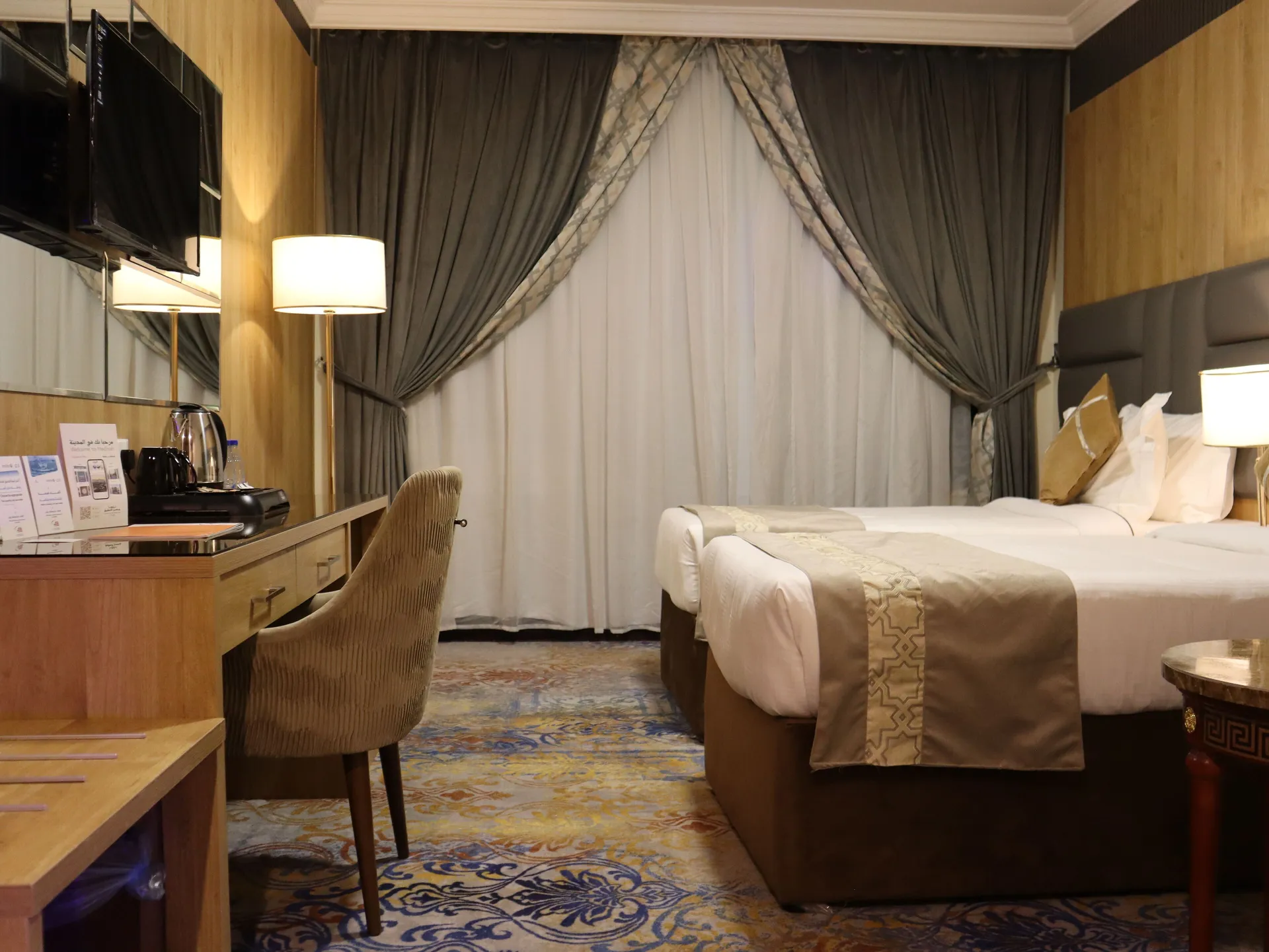 Zowar International Hotel - In-Room Dining service
