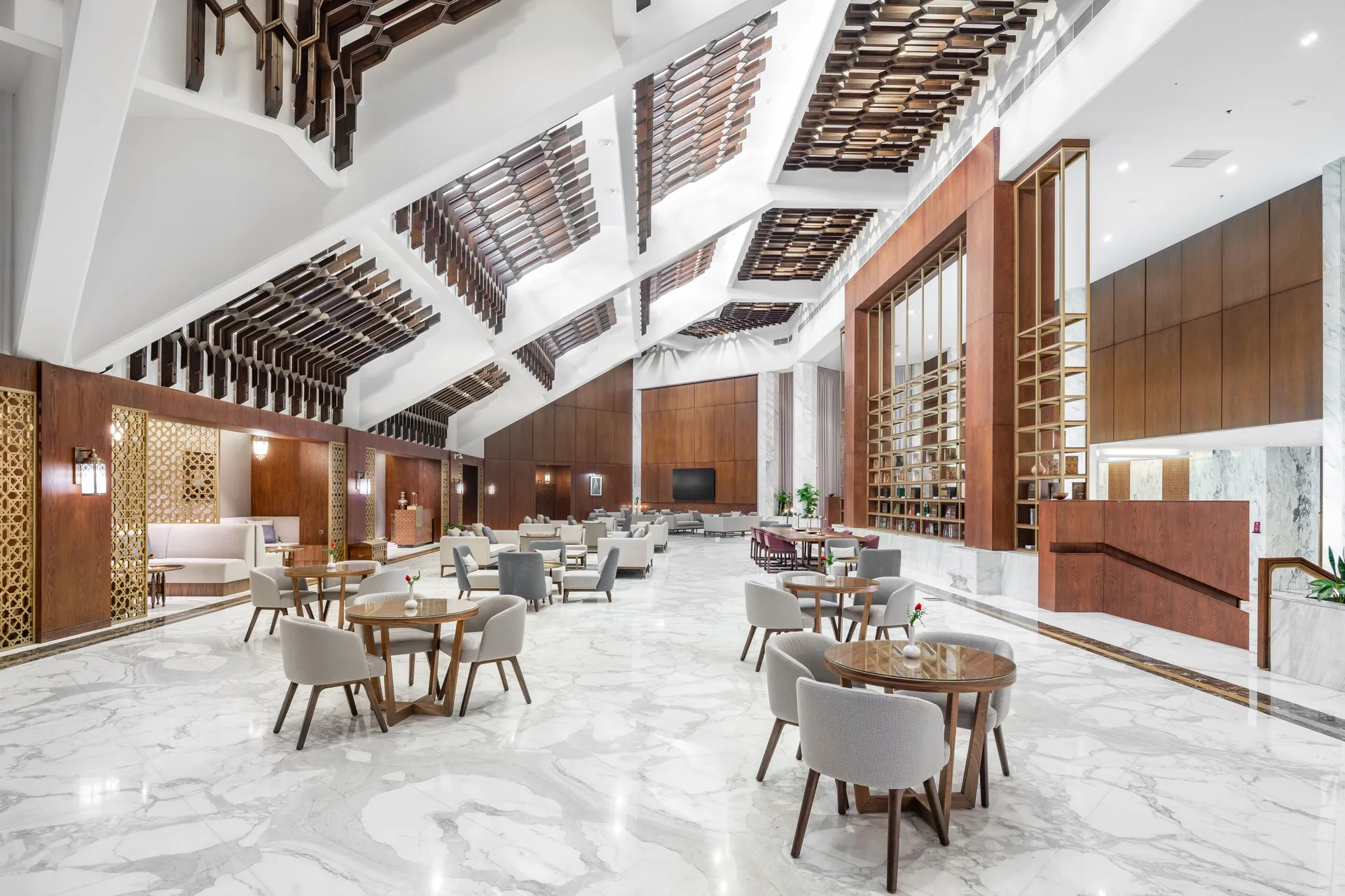 Lobby sitting area at Makarem Ajyad Makkah Hotel