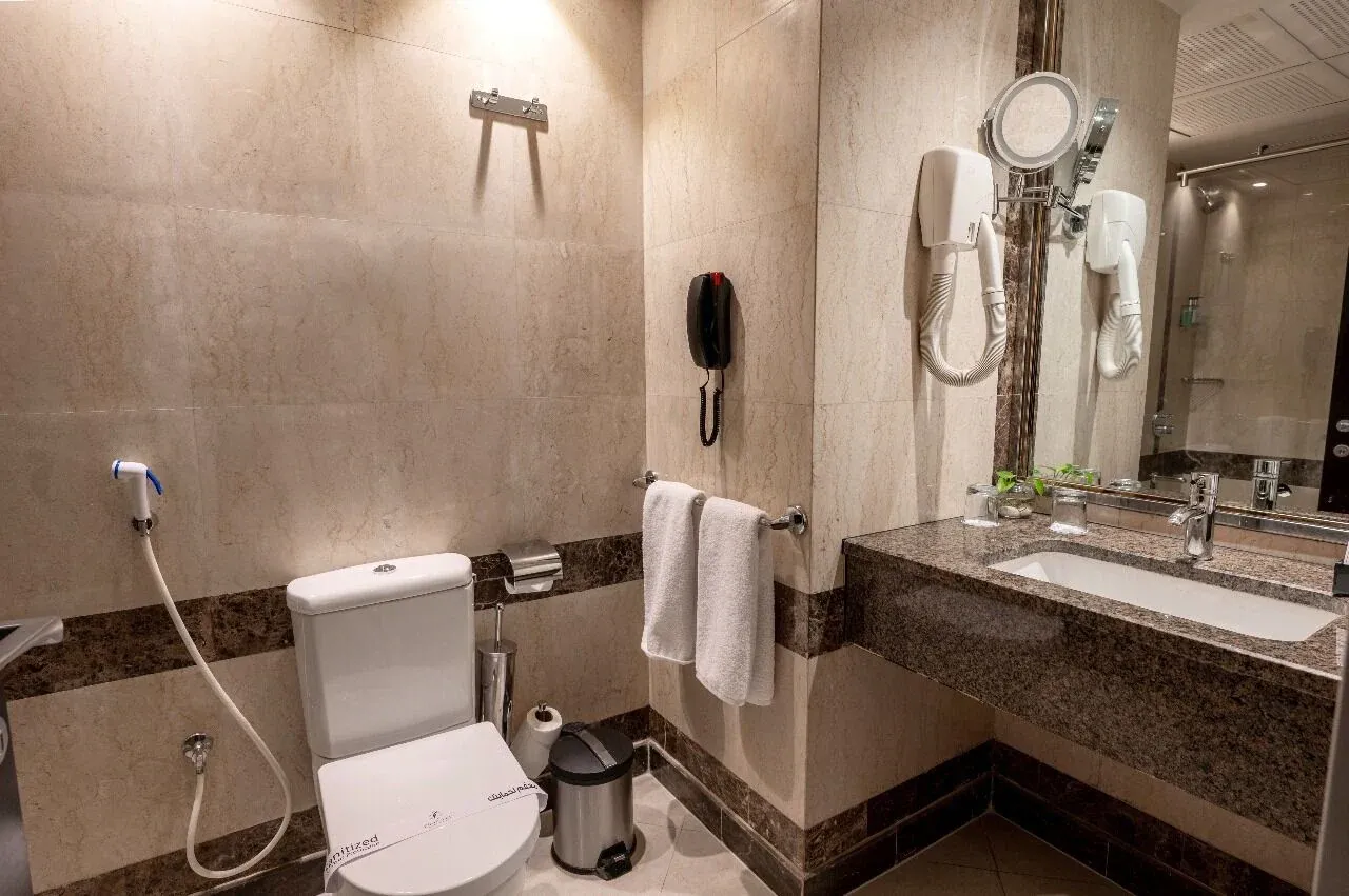 Junior Suite at Maysan Al Harithia Hotel
