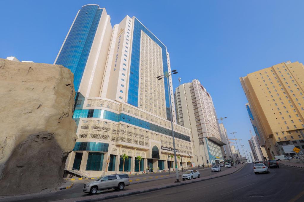 Nawazi Towers Hotel on Ajyad Street, Makkah