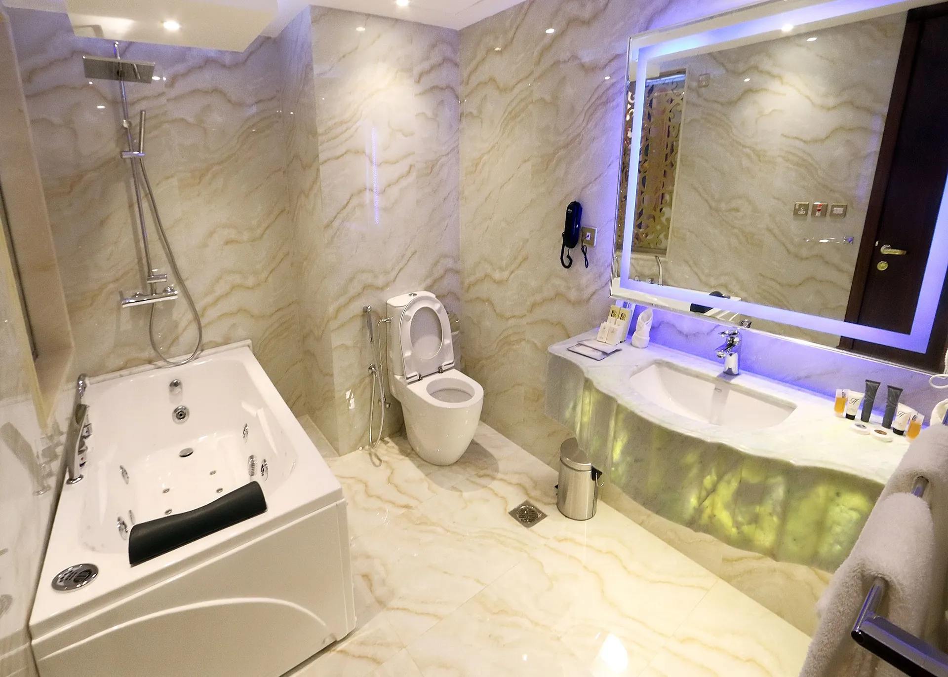 Double Room at Nusk Al Madinah Hotel