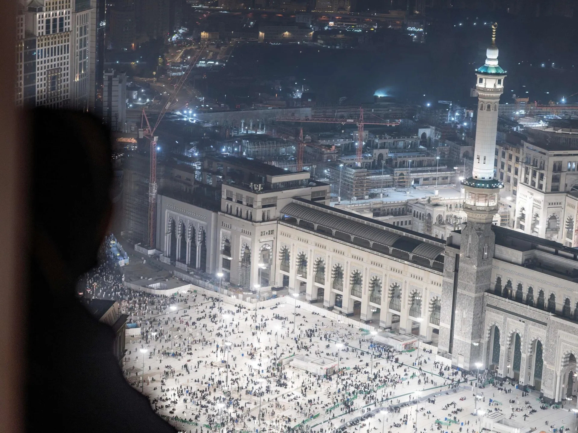 Deluxe Room, 2 Single Size Beds, Haram Courtyard View at Pullman ZamZam Makkah