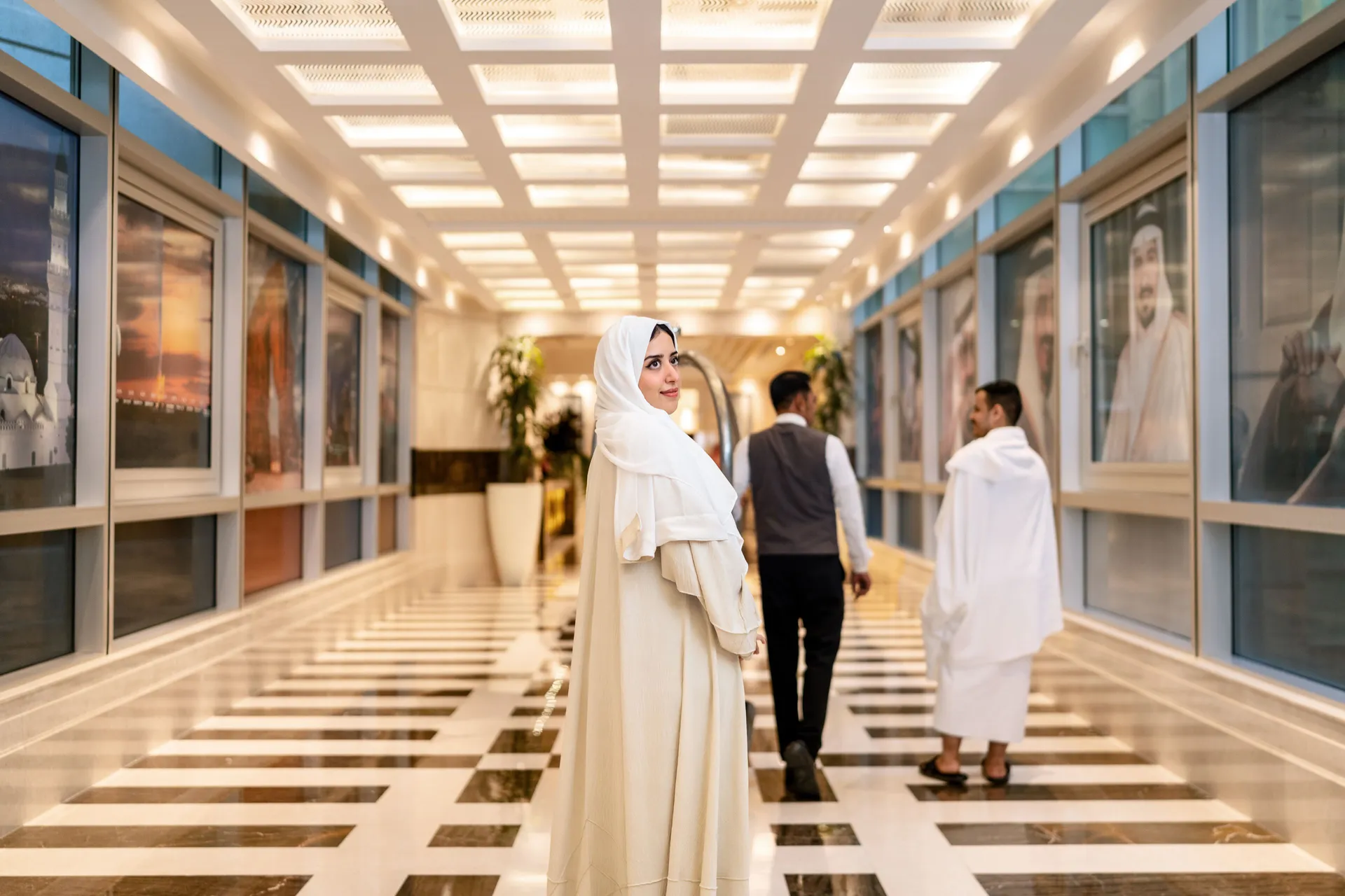Swissôtel Al Maqam Makkah reception interior