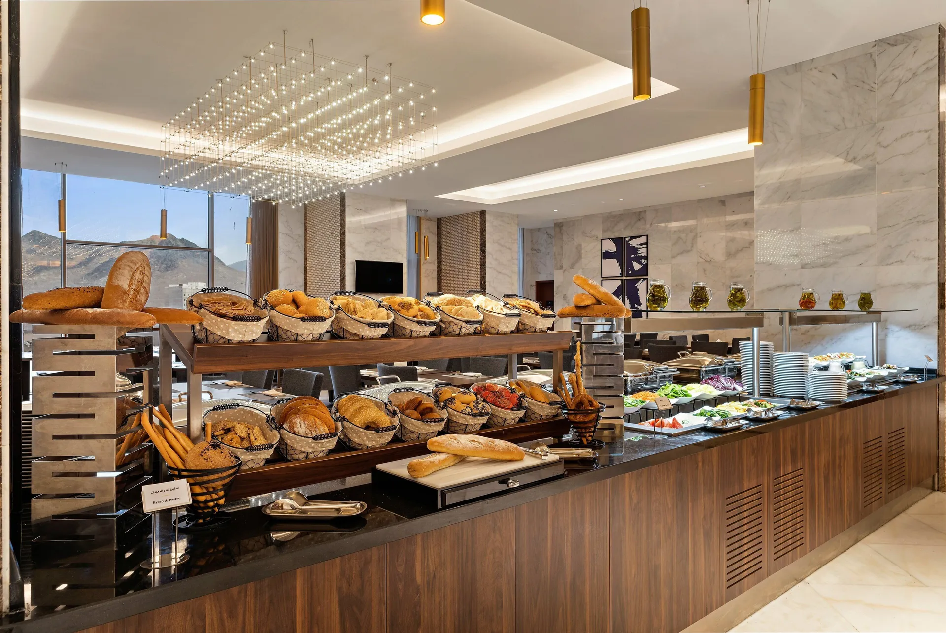 Daily buffet breakfast for a fee at voco Makkah by IHG