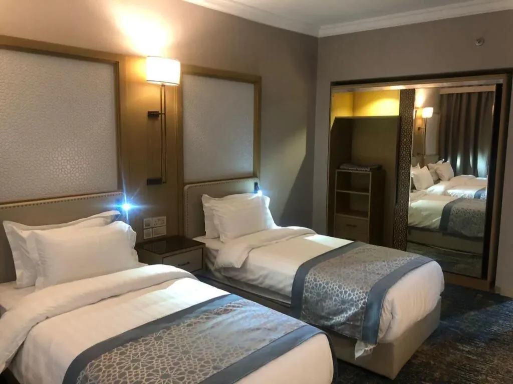 Waqf Othman Bin Affan Hotel – free WiFi, bed sheets, Desk